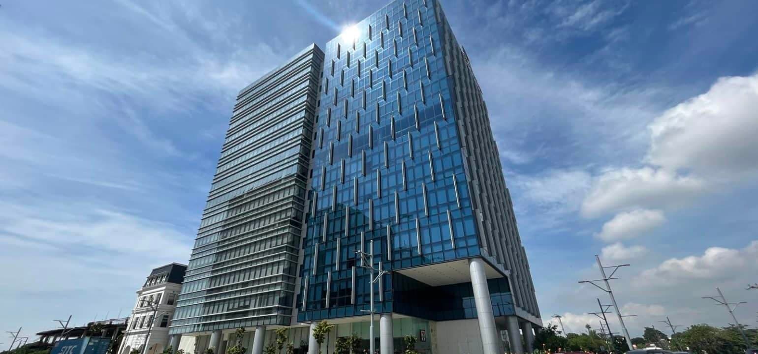 Fourth slide of the carousel